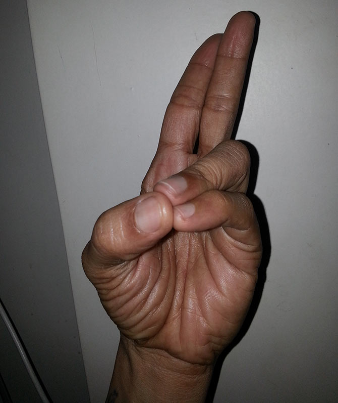 Praan mudra (Life force hand gesture)