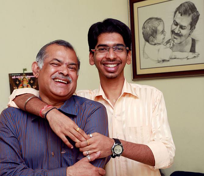 Vidyakar, founder, Udavum Karangal with Abhilash