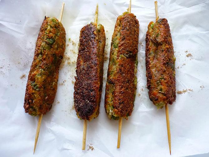 How to make veg seekh kebab