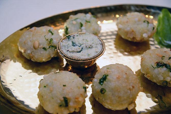 Sabudana Vada