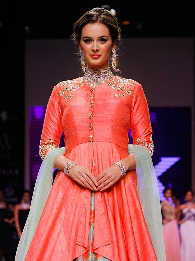 Evelyn Sharma at IIJW 2015