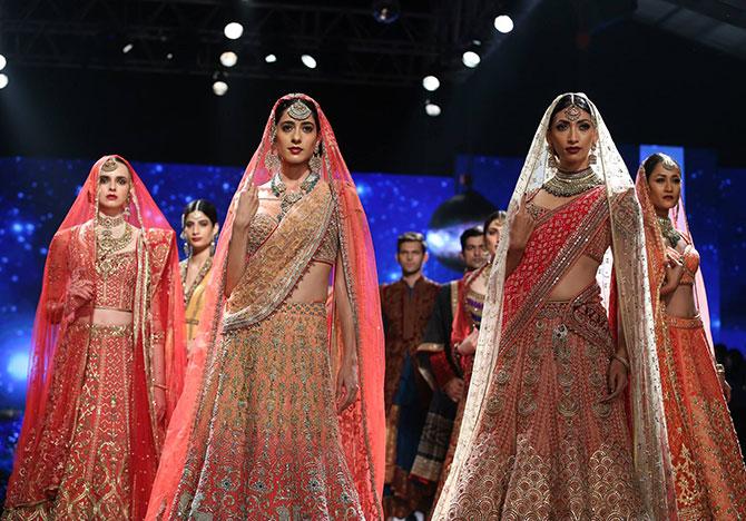 A Tarun Tahiliani creation