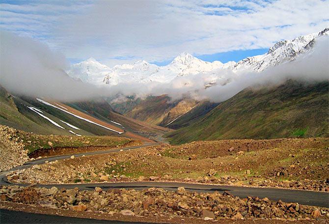 Manali to Leh