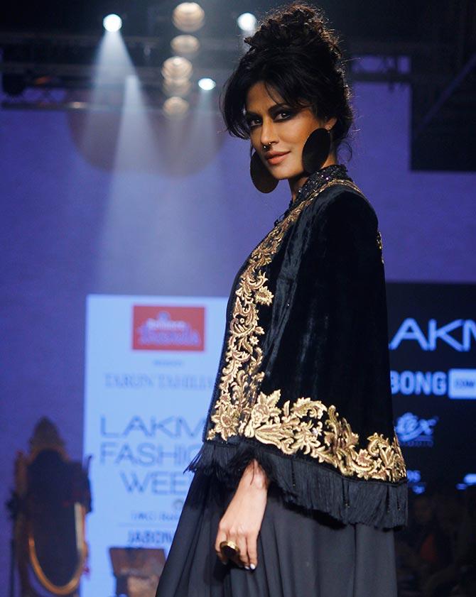 Chitrangada Singh walks for Tarun Tahiliani