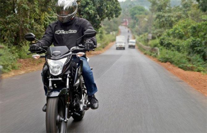 Honda Cb Hornet 160r First Ride Impressions Rediff Com Get Ahead