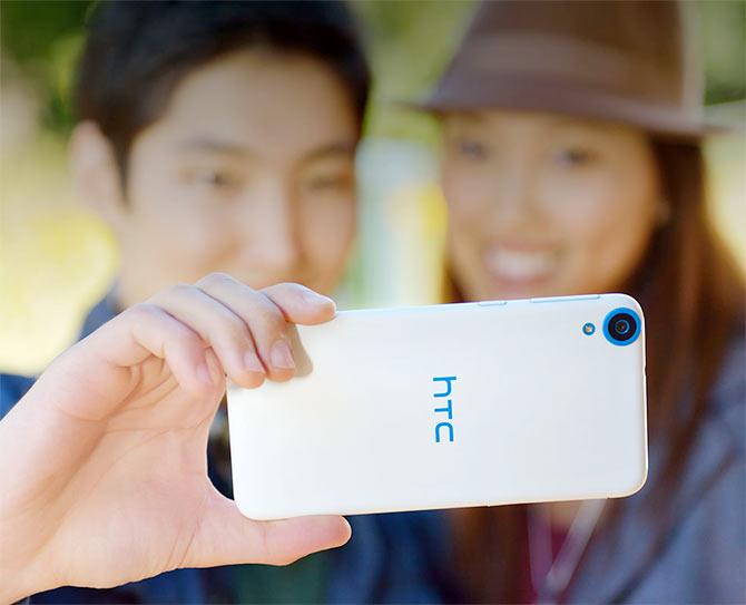 HTC Desire 820