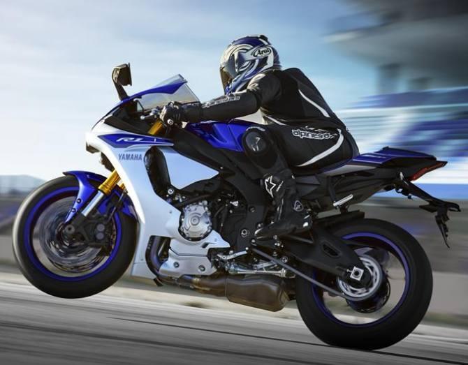 2015 Yamaha YZF-R1