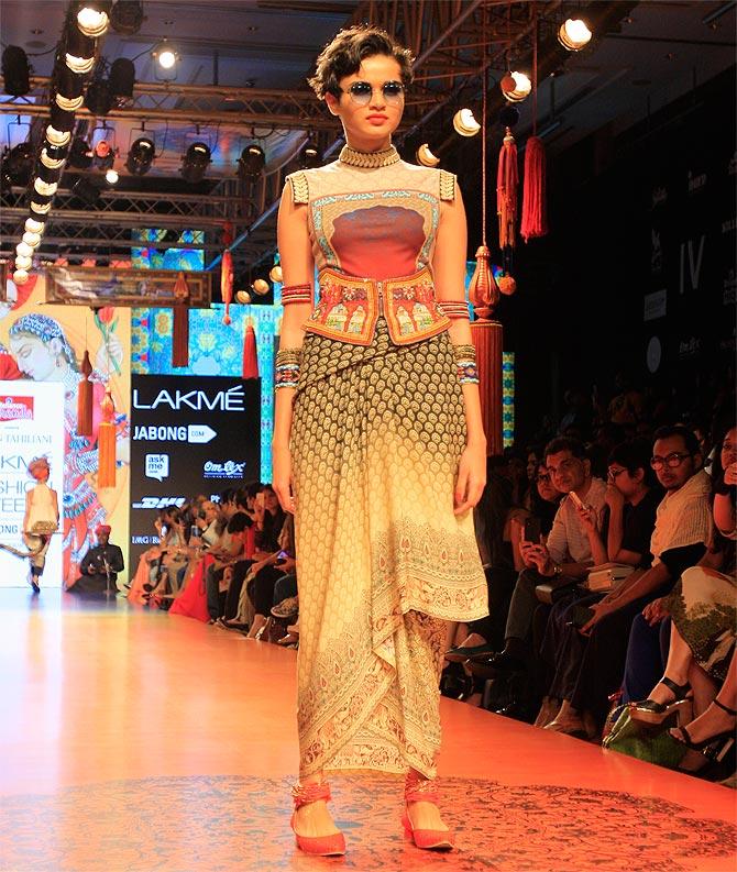 A Tarun Tahiliani creation