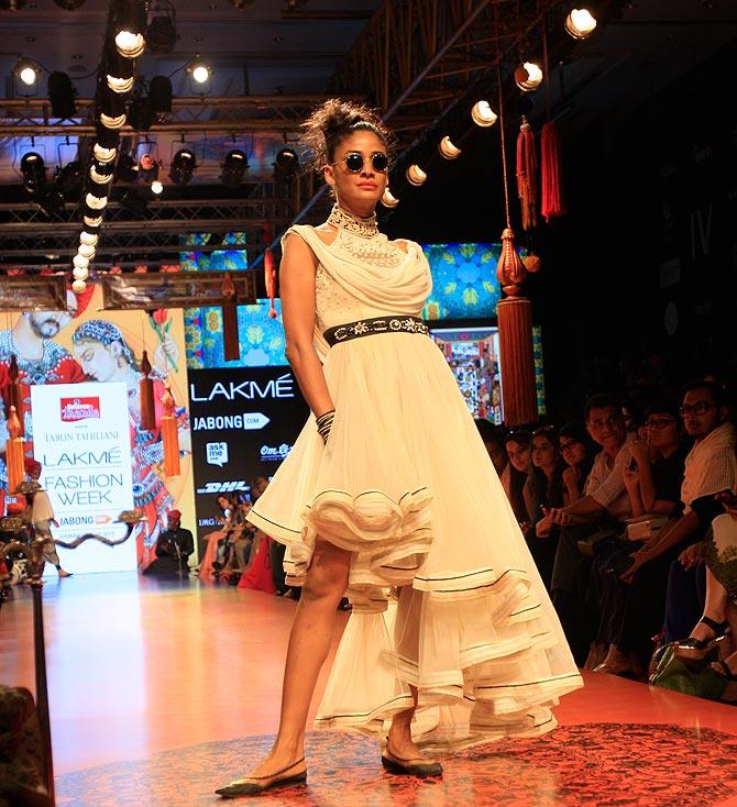 A Tarun Tahiliani creation