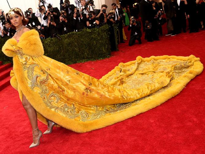 Rihanna Met gala