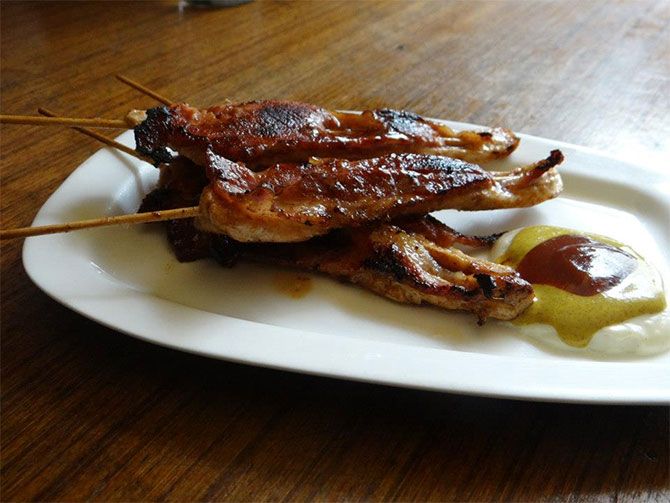 Bacon Wrapped Chicken at Drifter's Cafe, Manali
