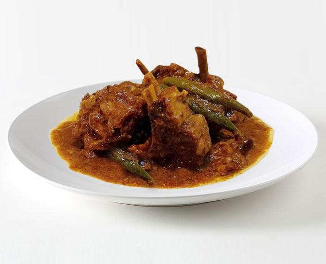 Mangsho Morich (Mutton in black pepper)