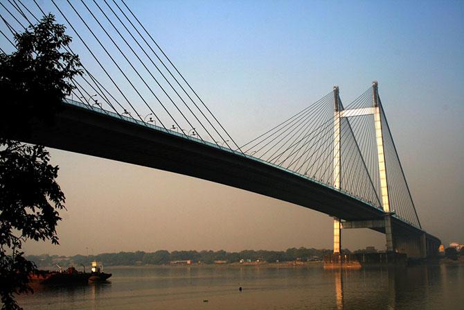 Vidyasagar Setu, Kolkata