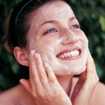 How to take care of oily skin