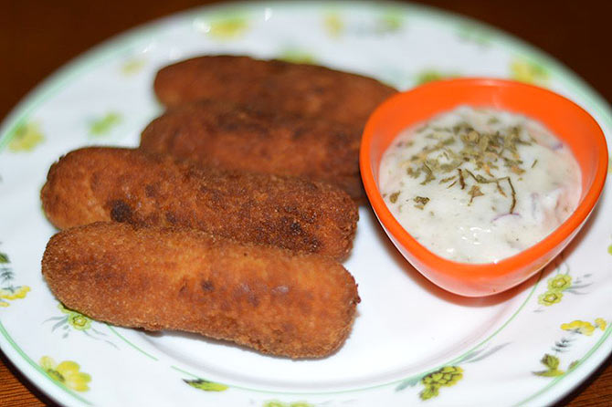Recipe: Fish Fingers with Tartar Sauce - Rediff.com