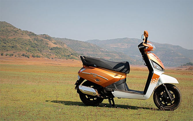 Mahindra Gusto 125