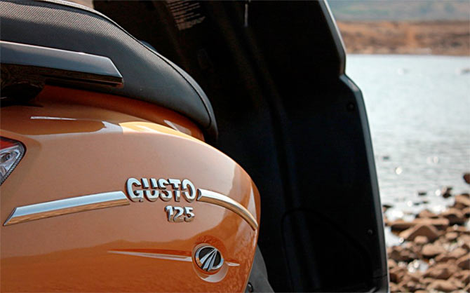 Mahindra Gusto 125