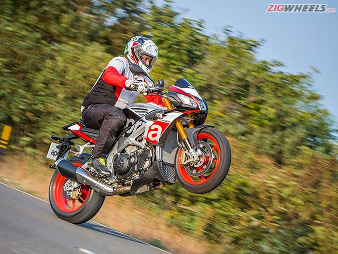 Aprilia Tuono V4 1100 Factory