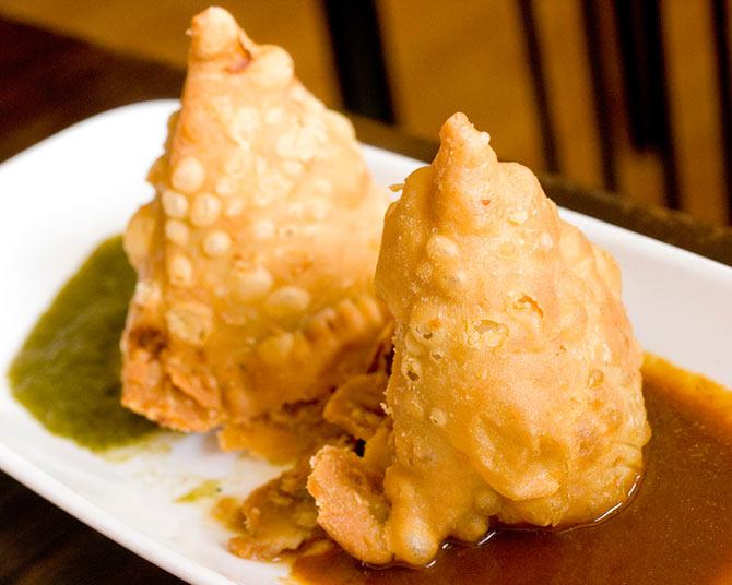 Chicken Samosas