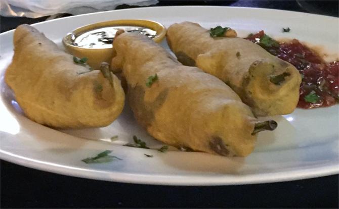 chilli bajji