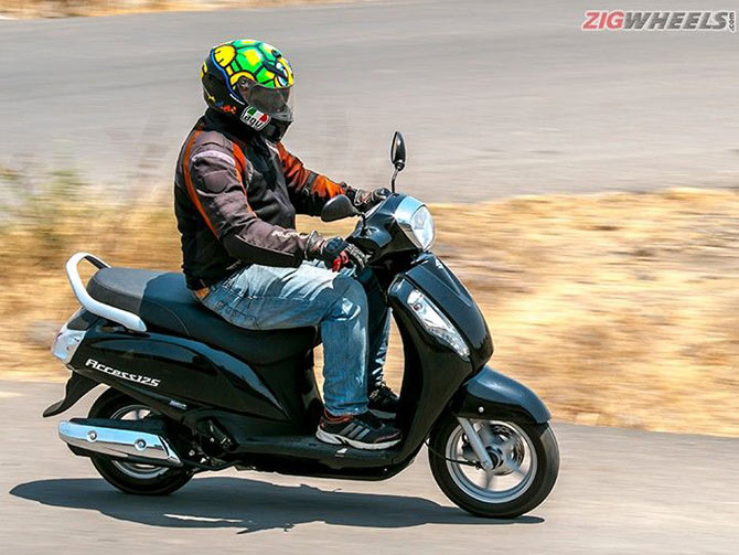 top 5 mileage scooty