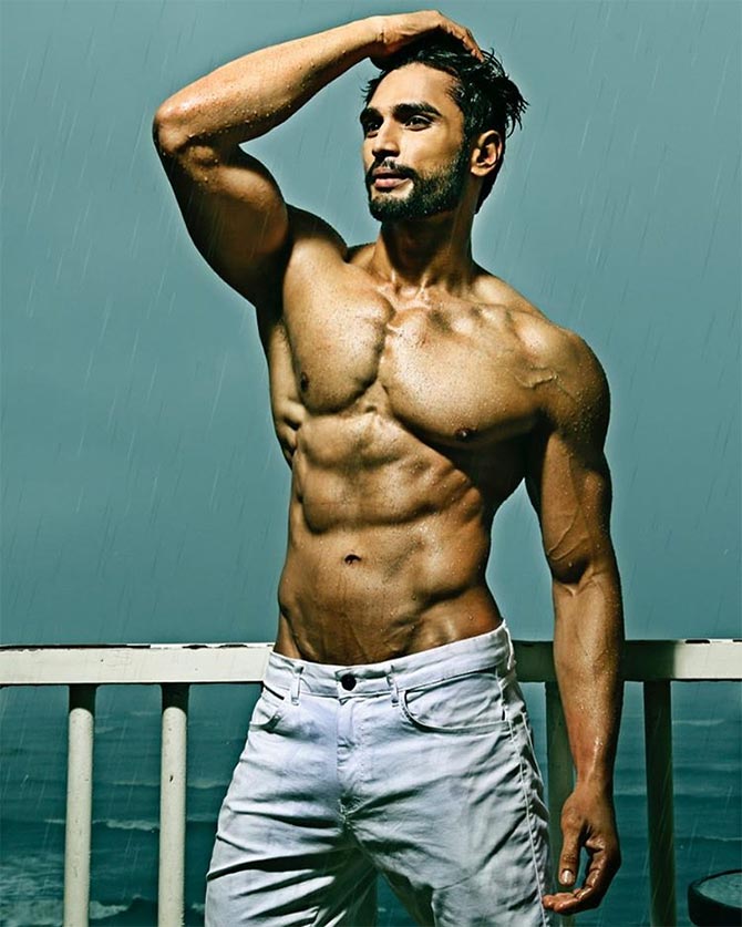 Indian Hot Male Model Umair Khan photoshoot by Prashant Samtani Photography  - YouTube