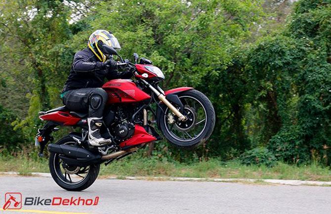 TVS Apache RTR 200 4V