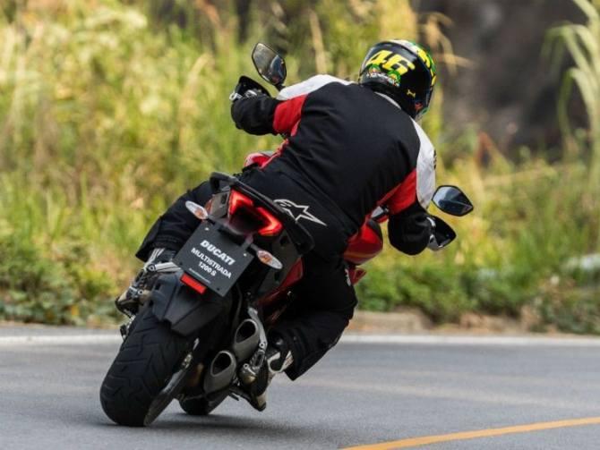 Ducati Multistrada 1200S