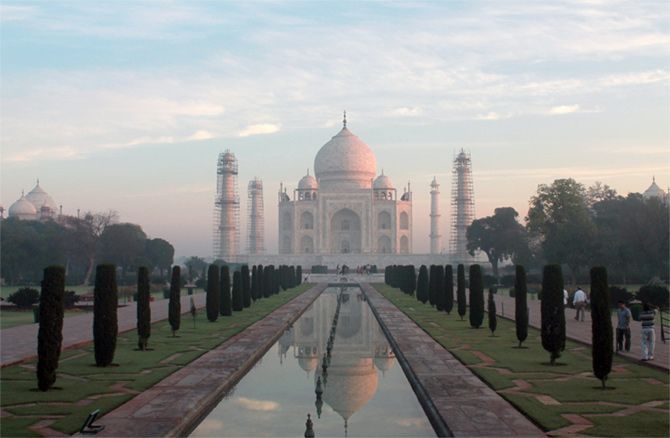 The beautiful Taj Mahal -- a vision in white in this early morning picture shared by Subrata Chatterjee.
