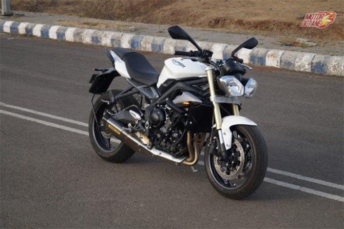 Triumph Street Triple 675