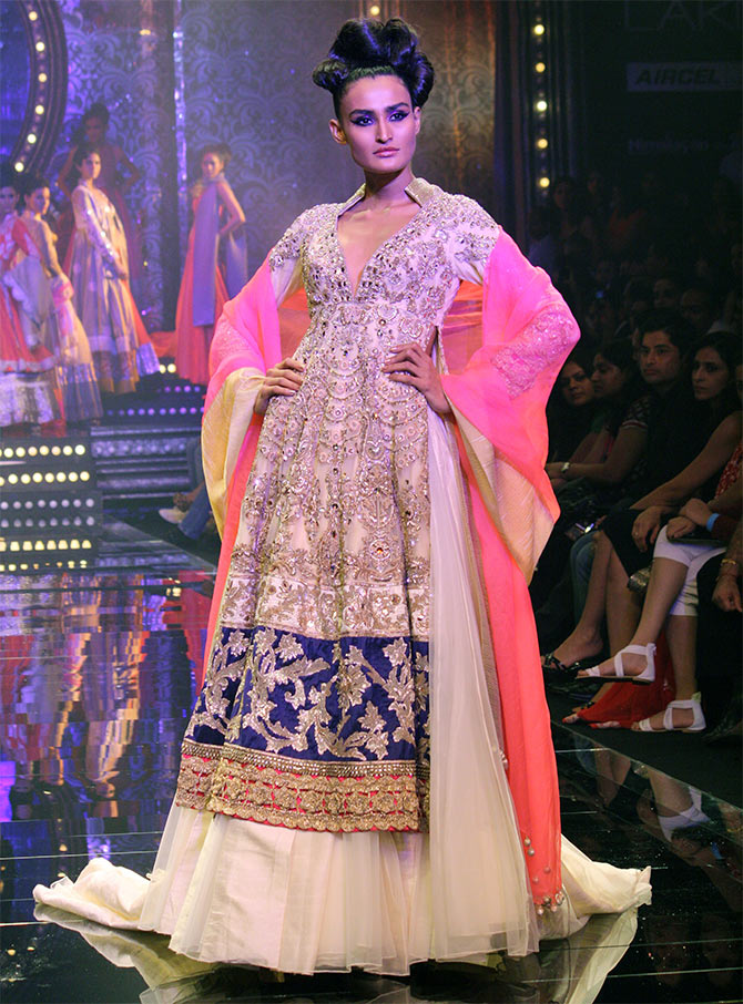 5 Manish Malhotra Lehenga Online Collections We Love