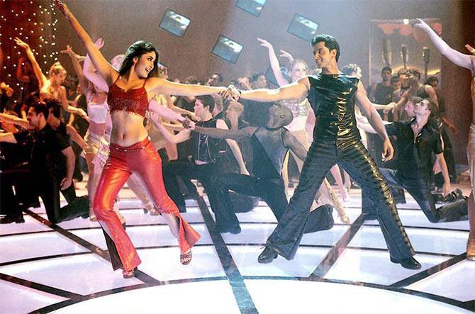 Kareena Kapoor and Hrithik Roshan in Kabhi Khushi Kabhi Gham