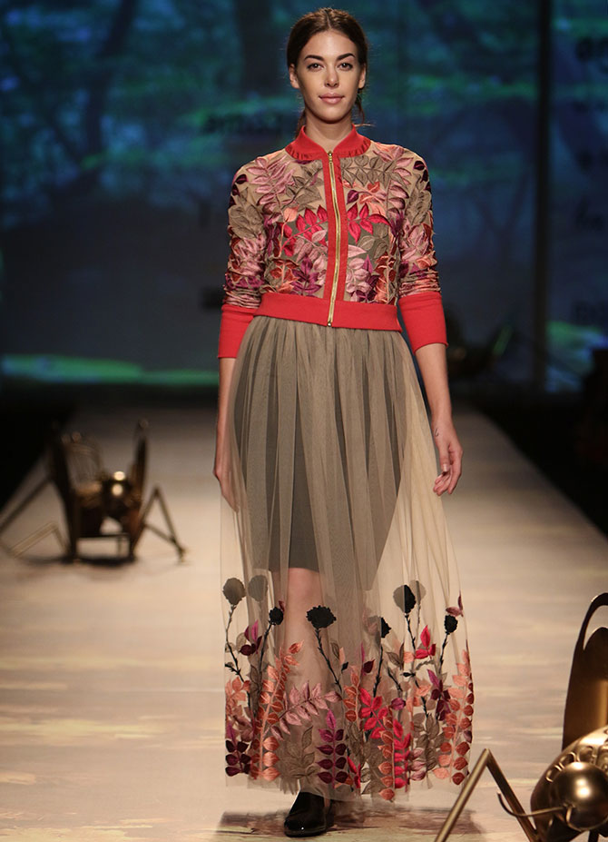 Runway trends to try out this summer - Rediff.com Get Ahead