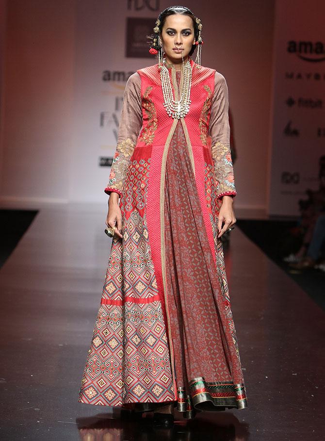 Indian beauties on the runway - Rediff.com Get Ahead