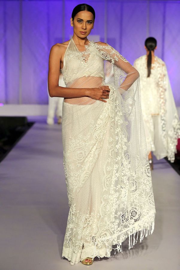 Fashion without boundaries! - Rediff.com Get Ahead