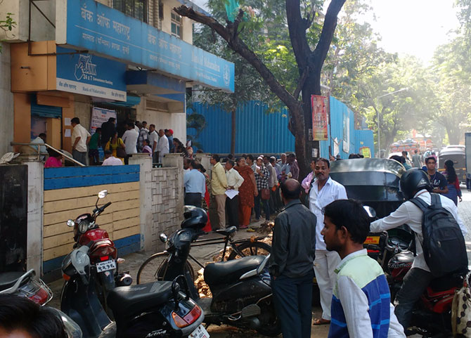 A long queue outside Bank of Maharashtra branch in Malad West