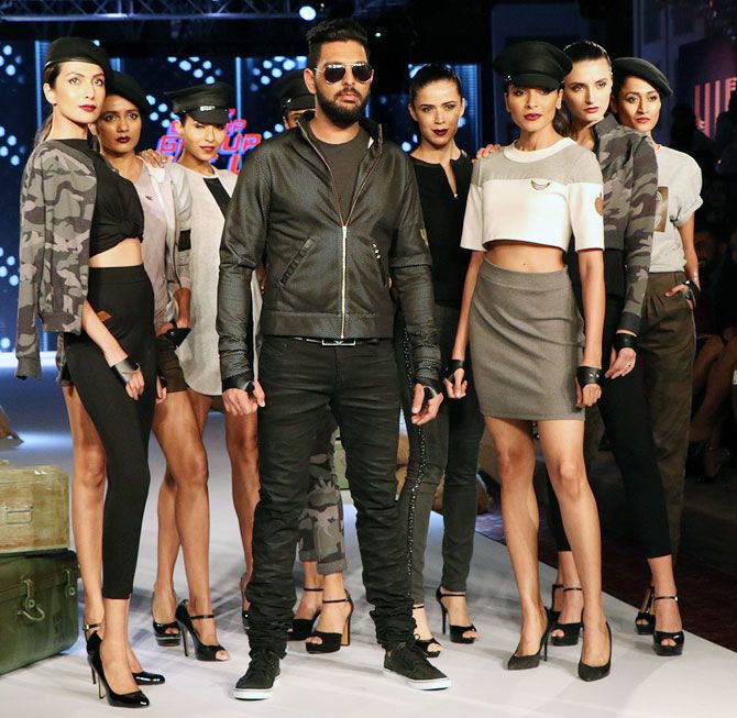 Yuvraj Singh with models