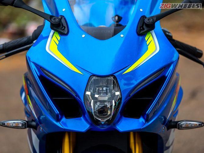 2017 Suzuki GSX-R1000 and GSX-R1000R