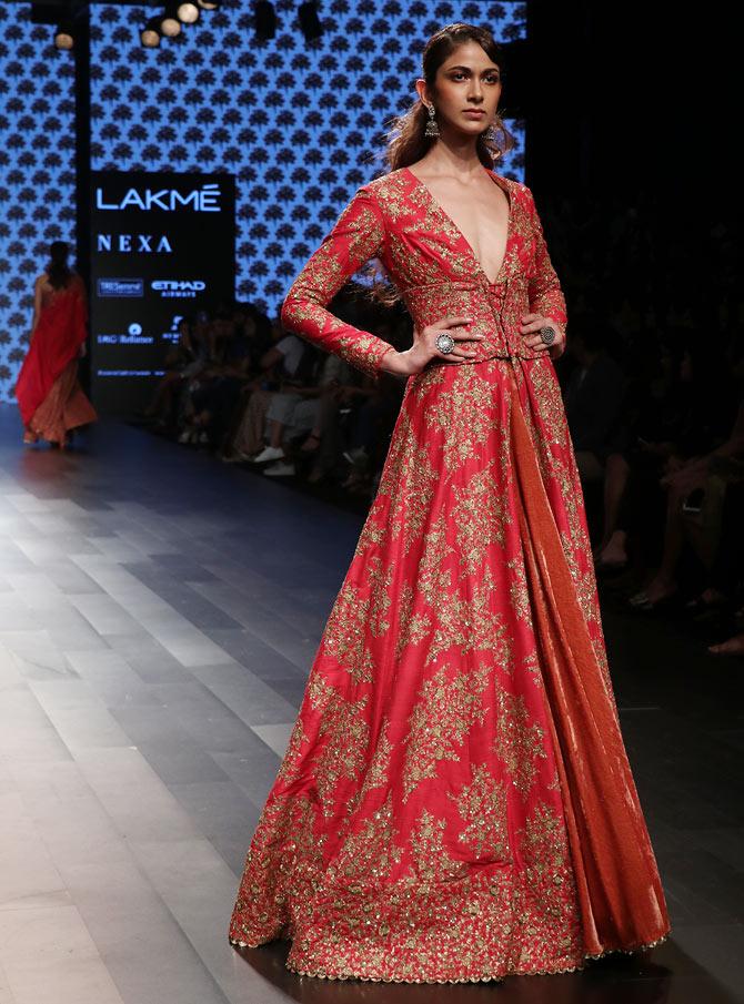 Vaani Kapoor Lakme Fashion Week showstopper bridal lehenga