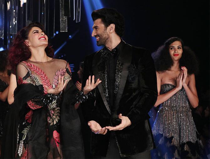 Jacqueline Fernandez showstopper Manish Malhotra