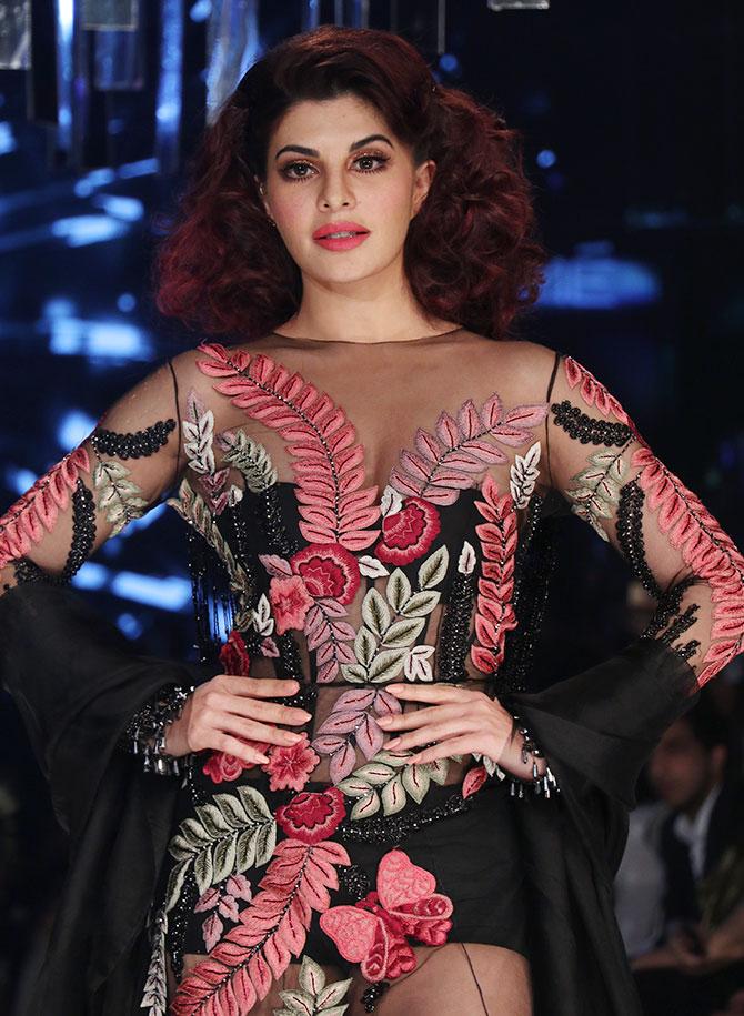 Jacqueline Fernandez showstopper Manish Malhotra