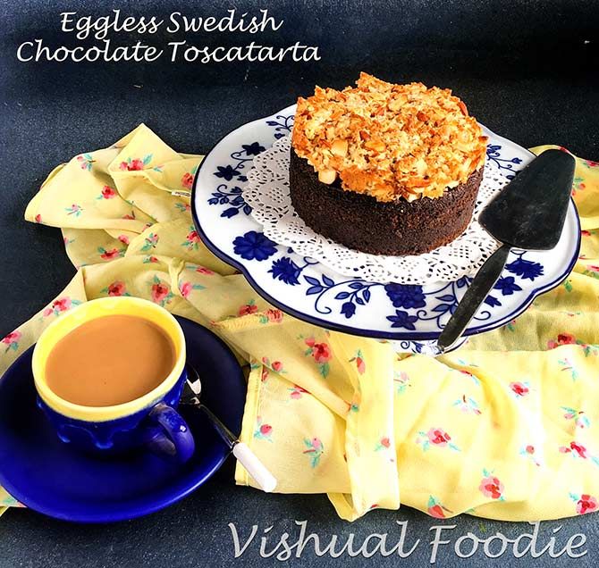 Eggless Swedish Chocolate Toscatarta