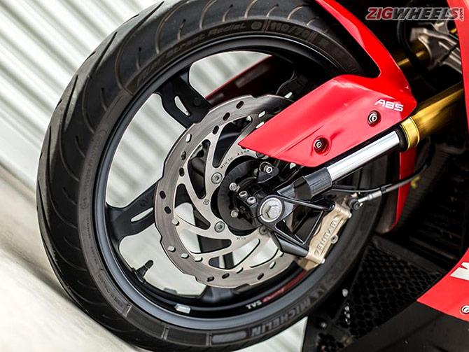 TVS Apache RR310