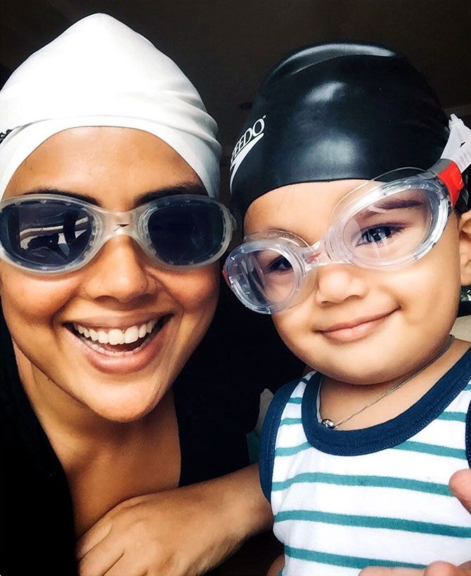 Sameera Reddy with her kid