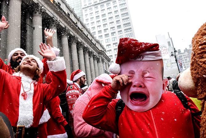 SantaCon Santa Bar Crawl Christmas party