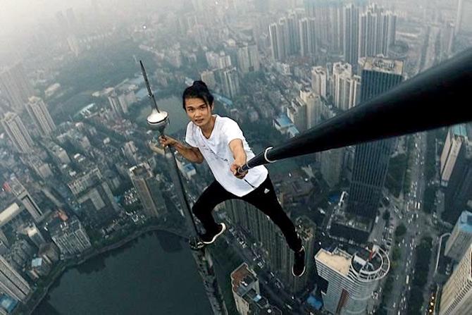 wu yongning extreme selfie