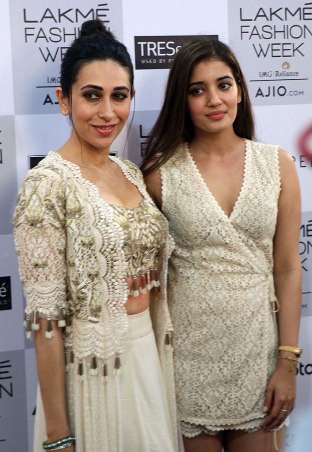 Karisma Kapoor poses with Arpita Mehta.
Titled 'Island Life' the resortwear collection was designed such to appeal for multiple occasions.