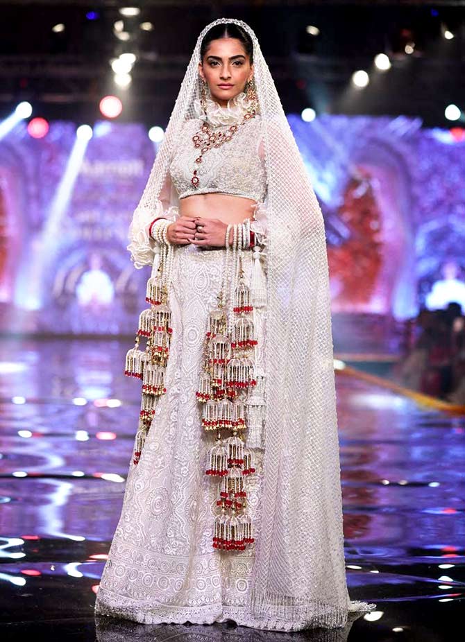GetTheLook: Decoding Rhea Kapoor's Wedding Look