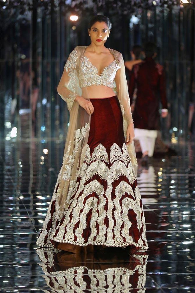 Manish Malhotra fashion show 