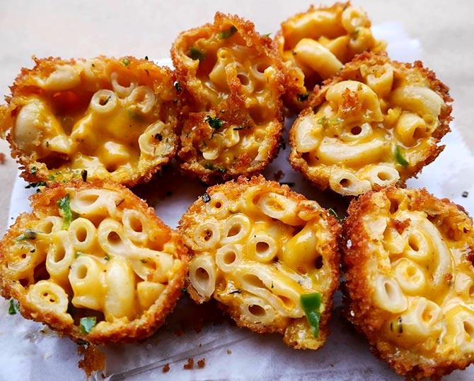 Mac n cheese balls